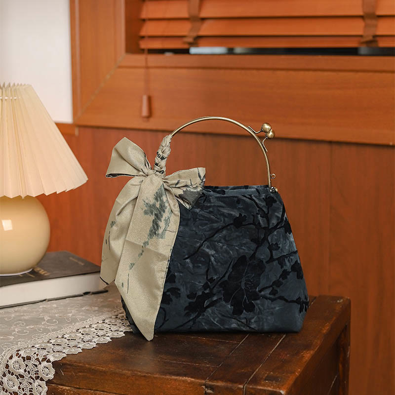 Buddhist Blessing Velvet Jacquard Metal Chain Crossbody Bag Handbags