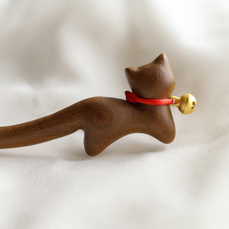 Buddhist Blessing Classical Chinese Style Cat-shaped Sandalwood Hairpin
