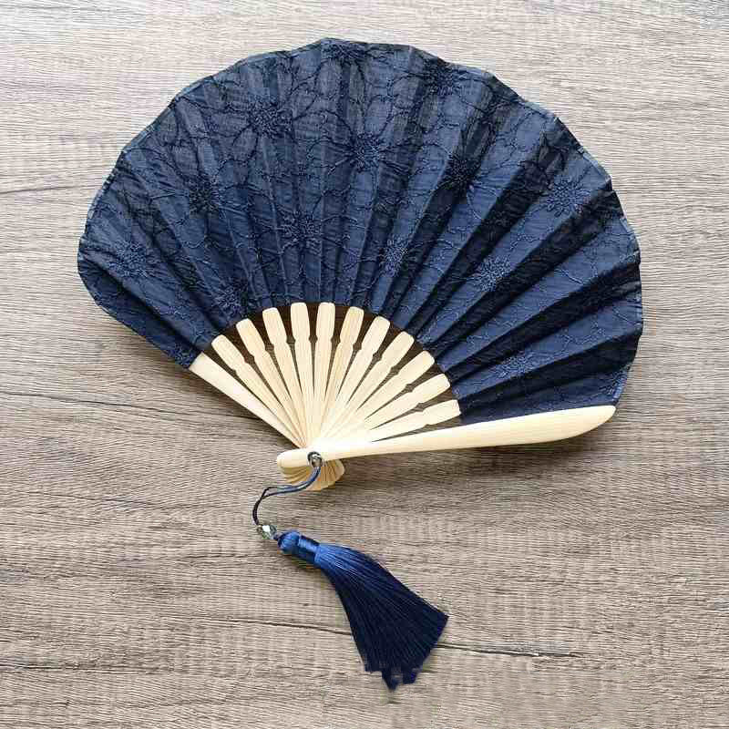 Buddhist Blessing Retro Large Flower Embroidery Shell Shape Tassels Handheld Bamboo Folding Fan