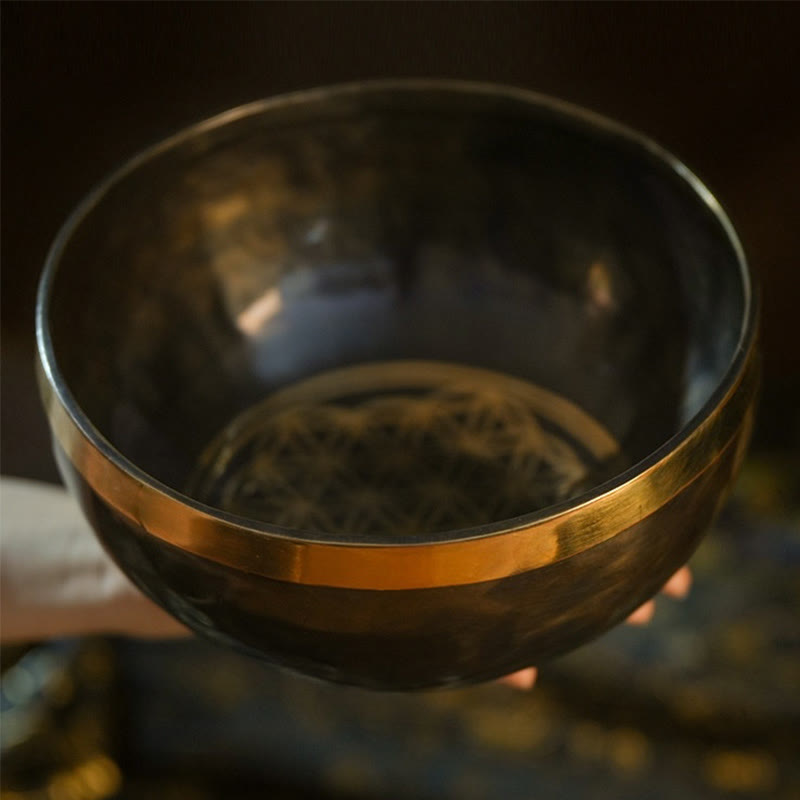 Buddhist Blessing Handmade Nepal Singing Bowl Simple Pattern for Healing and Meditation Sound Bowl Set