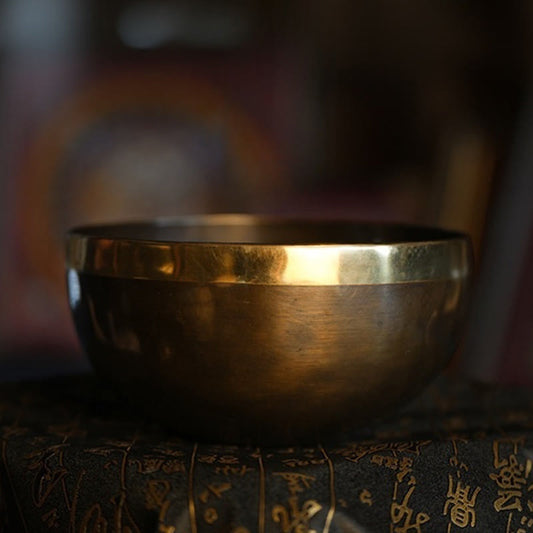 Buddhist Blessing Handmade Nepal Singing Bowl Simple Pattern for Healing and Meditation Sound Bowl Set
