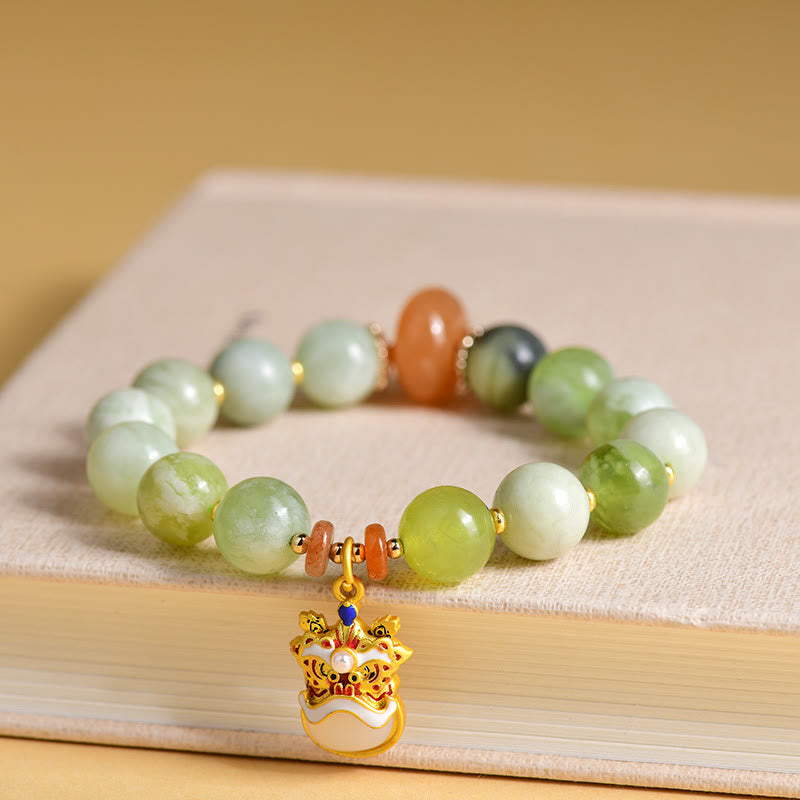 Buddhist Blessing Natural Jade Dancing Lion Charm Prosperity Luck Bracelet