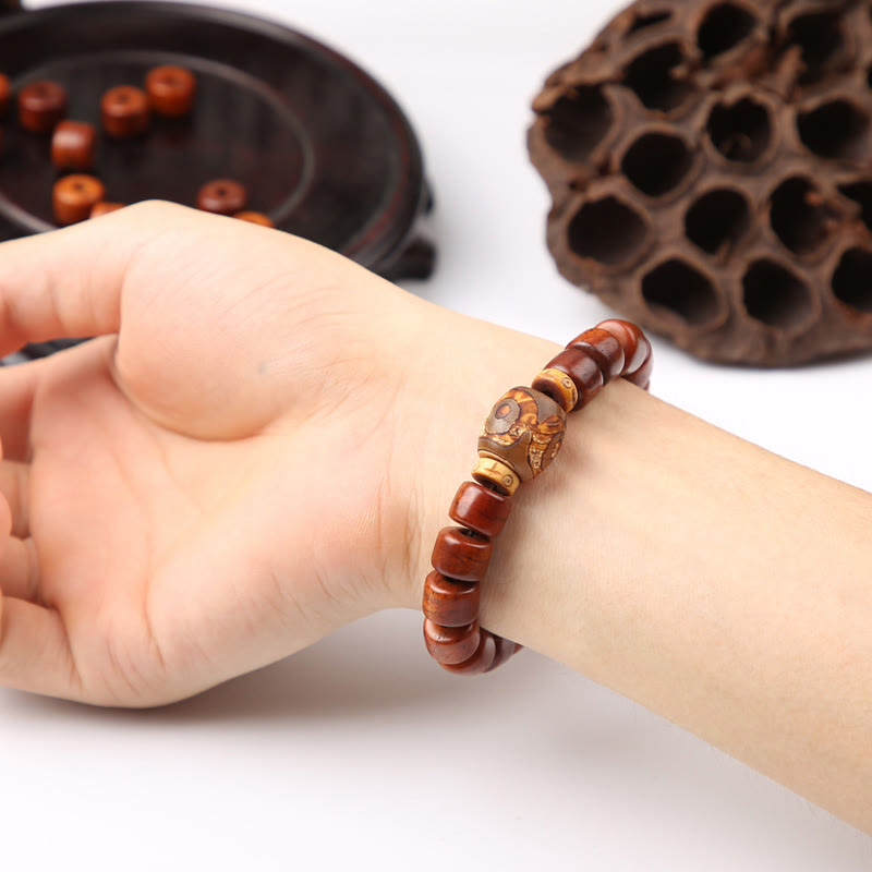 Buddhist Blessing Tibetan Bone Beads Three-Eyed Dzi Bead Sheep Horn Red Agate Strength Bracelet