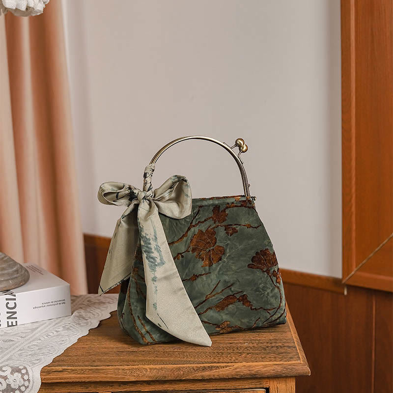 Buddhist Blessing Velvet Jacquard Metal Chain Crossbody Bag Handbags