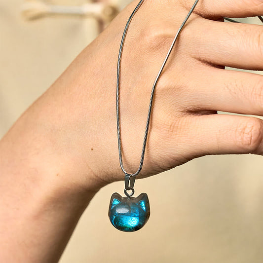 Buddhist Blessing Natural Cat Pattern Labradorite Healing Necklace Pendant