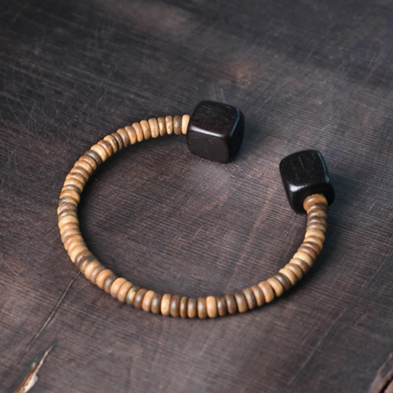 Buddhist Blessing Ebony Wood Green Sandalwood Cube Balance Bracelet