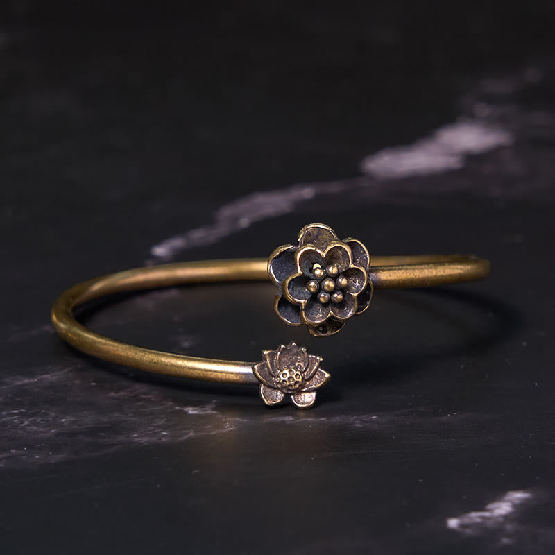 Buddhist Blessing Peach Blossom Copper Brass Healing Bracelet Bangle