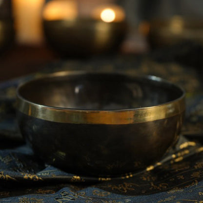 Buddhist Blessing Handmade Nepal Singing Bowl Simple Pattern for Healing and Meditation Sound Bowl Set